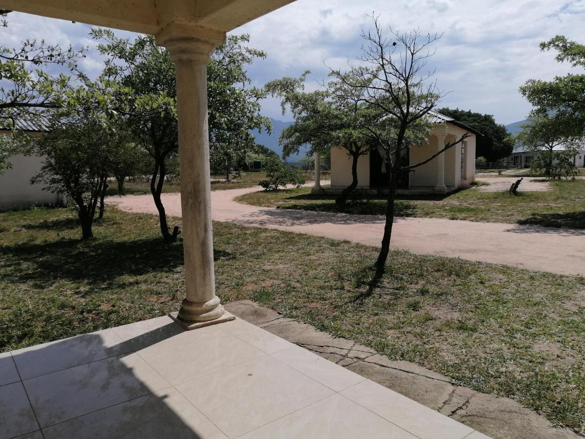 Moholoholo Lodge Acornhoek Exterior foto